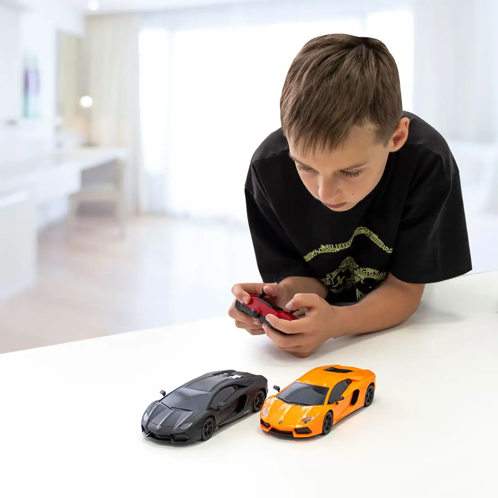 Автомобіль KS DRIVE на р/к - LAMBORGHINI AVENTADOR LP 700-4 (1:24, 2.4Ghz, чорний) (124GLBB)