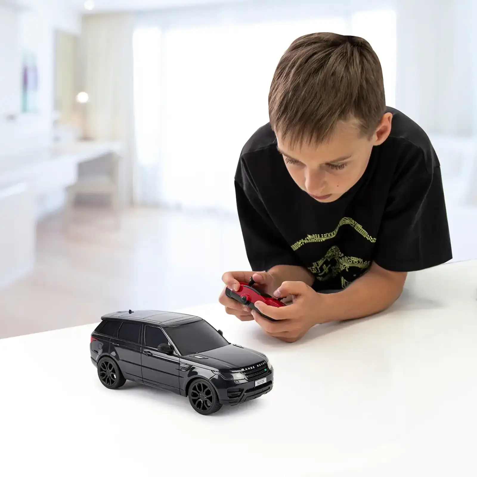 Автомобіль KS DRIVE на р/к - LAND ROVER RANGE ROVER SPORT (1:24, 2.4Ghz, чорний) (124GRRB)
