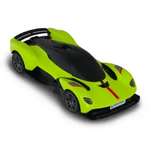 Автомобиль KS DRIVE на р/у - ASTON MARTIN VALKYRIE (1:24, 2.4 ГГц, зелёный) (250GAVGG)