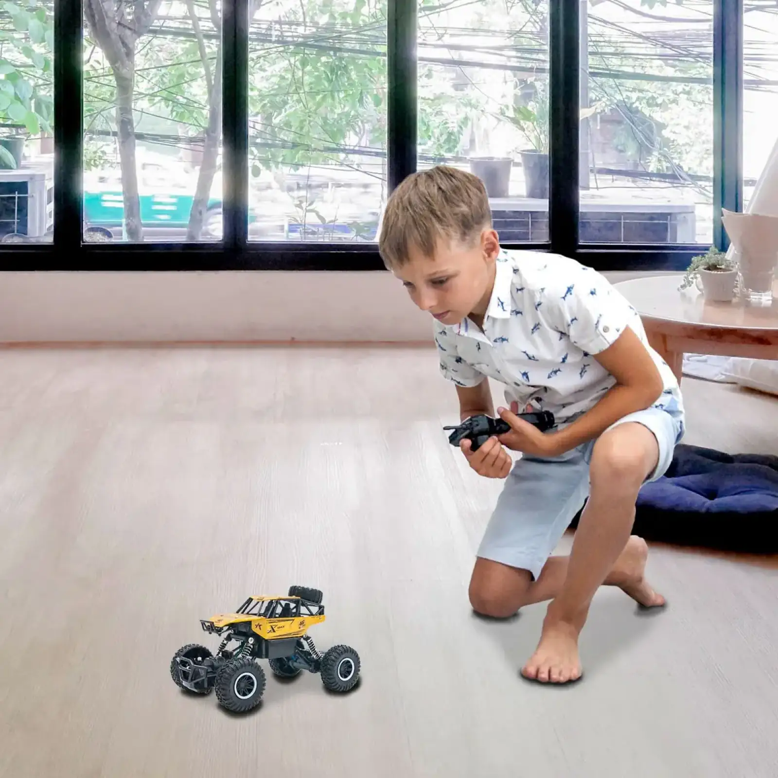Автомобіль OFF-ROAD CRAWLER з р/к - ROCK SPORT (золотий, акум. 3,6V, метал. корпус, 1:20) Sulong Toys (SL-110AG)