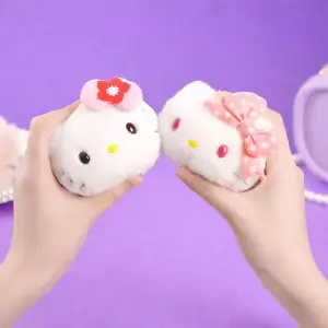 М’яка іграшка-сюрприз POP TOP HELLO KITTY – ЗІРКОВИЙ СТИЛЬ (в ас.) (25MR-001)