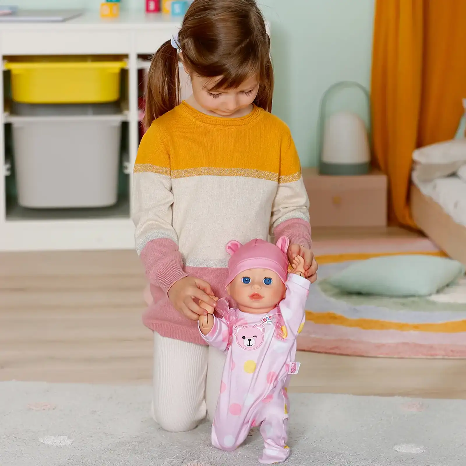 Інтерактивна лялька BABY BORN – ПЕРШІ КРОКИ ЕМІЛІ (43 см) (838426)