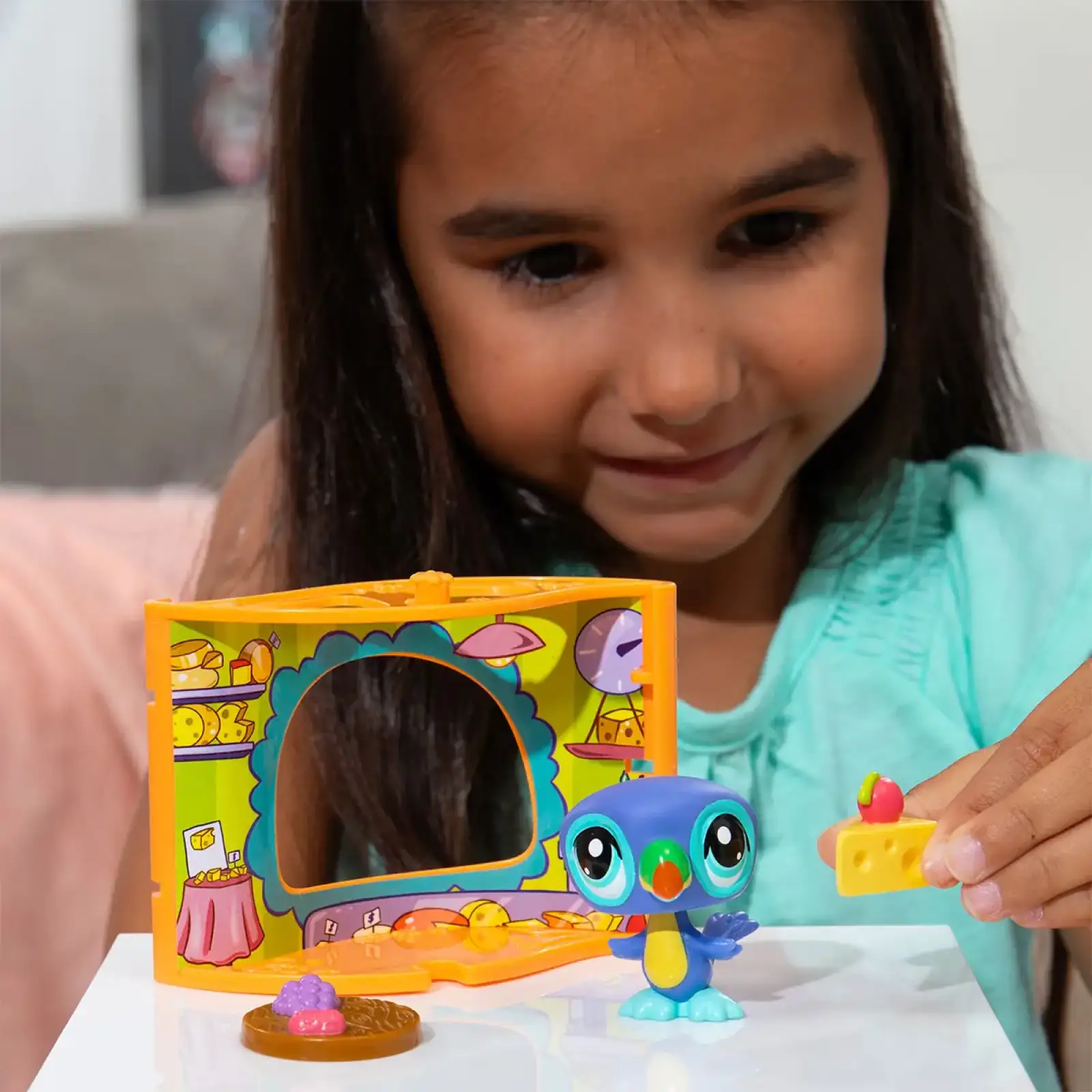 Игровой набор LITTLEST PET SHOP - ФРАНЦУЗСКОЕ БИСТРО (00592)