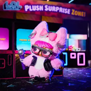 Мягкая игрушка‑сюрприз на подвесе L.O.L. SURPRISE! – ПУШИСТЫЙ МАСКАРАД. КОШЕЧКА РОКЕР (249498-1)