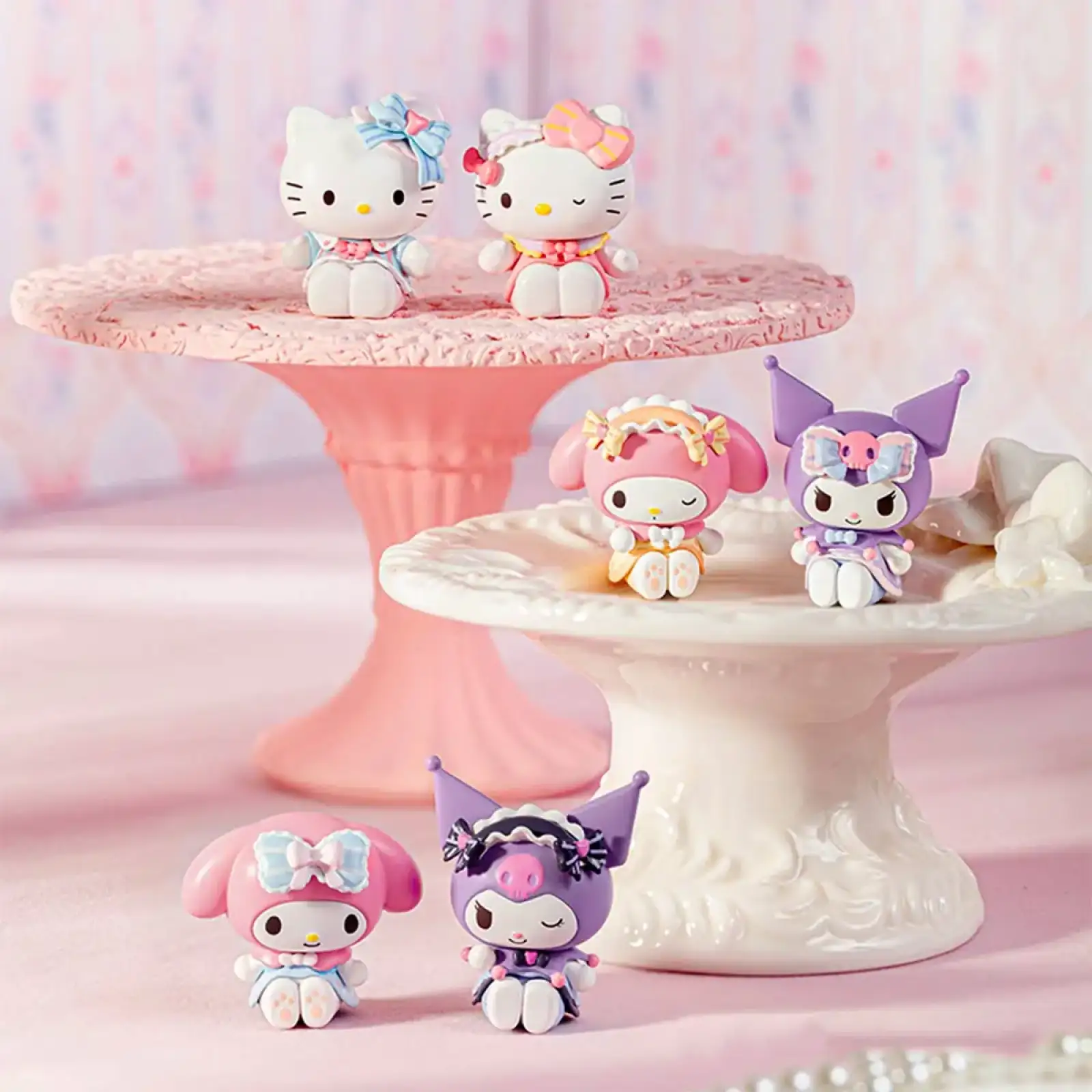 Фігурка-сюрприз POP TOP SANRIO – ЕЛЕГАНТНІ ПАНЯНКИ (в ас.) (24MQD-036)