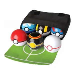 Игровой набор POKEMON W4 - СНАРЯЖЕНИЕ ТРЕНЕРА ИВИ (PKW3157)