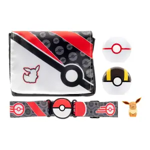 Игровой набор POKEMON W5 - СНАРЯЖЕНИЕ ТРЕНЕРА ИВИ (2 покебола, пояс, фигурка, сумка для мячей) (PKW3650)