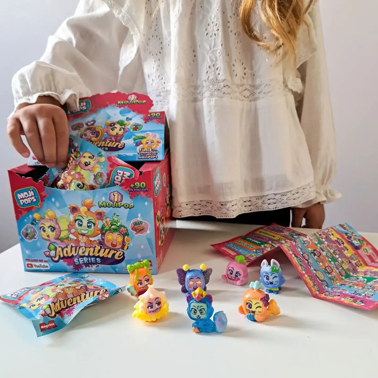 Фігурка MOJI POPS серії 