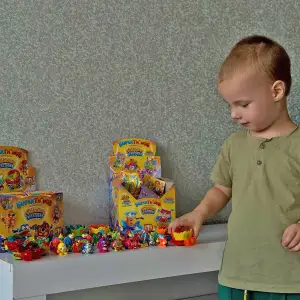 Фигурка SUPERTHINGS серии 