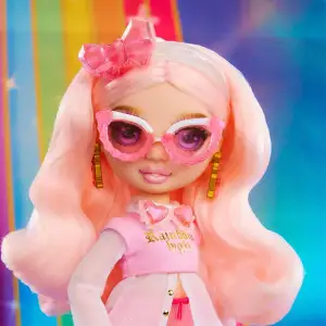 Ігровий набір з лялькою RAINBOW HIGH серії 