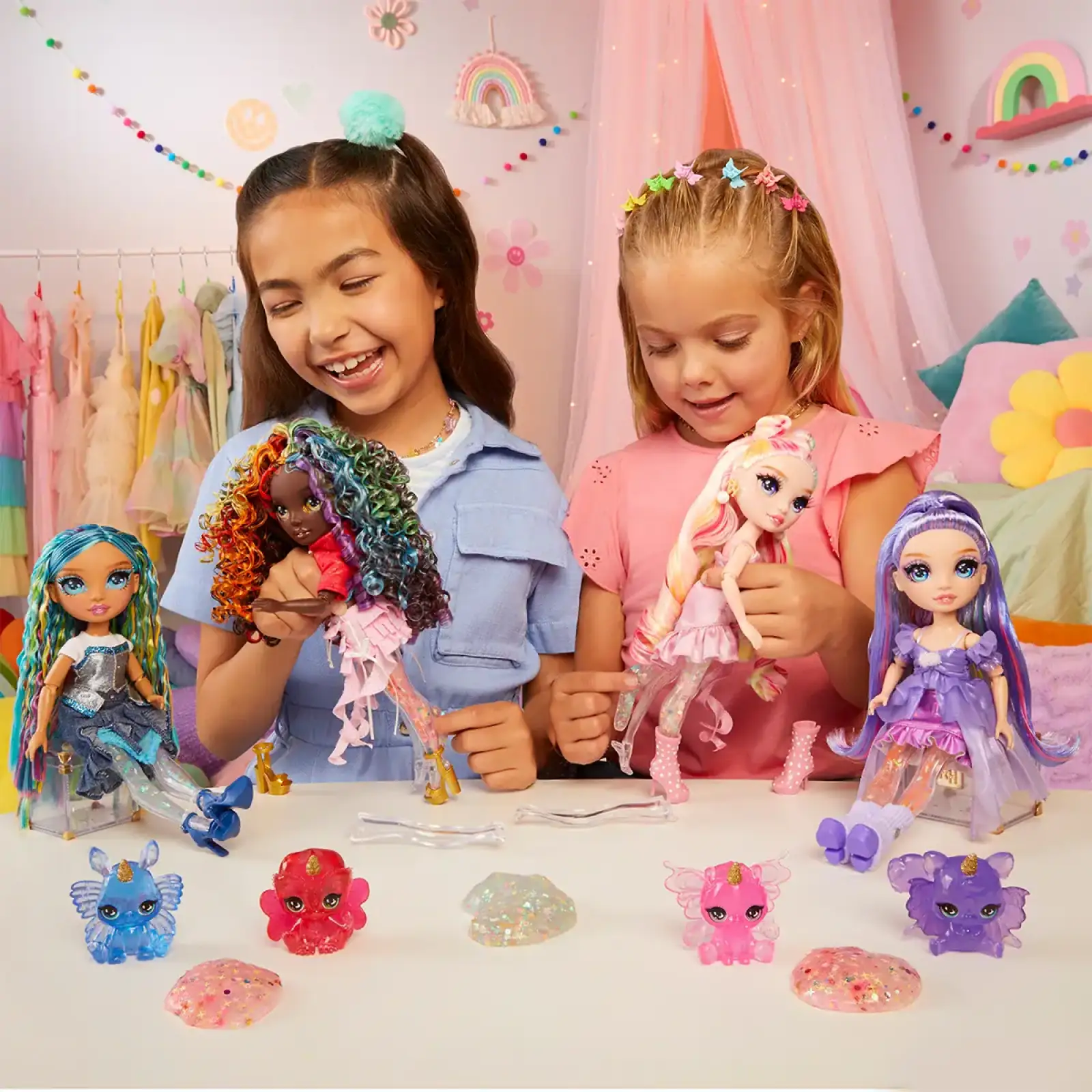 Ігровий набір з лялькою RAINBOW HIGH серії 