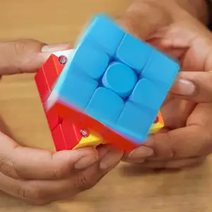Головоломка RUBIK'S серії 