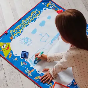 Набор для творчества AQUA DOODLE - ВОЛШЕБНЫЕ ВОДНЫЕ ШТАМПЫ (AD8001N)