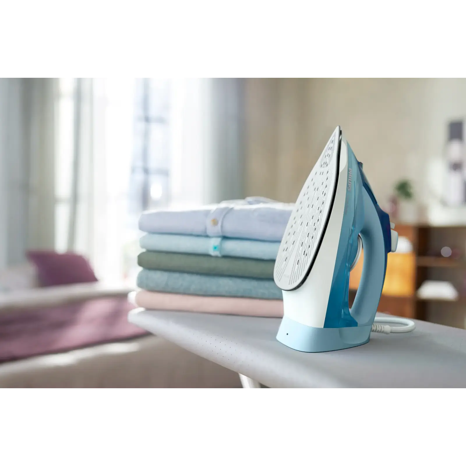 Утюг Philips DST5030/20 UA