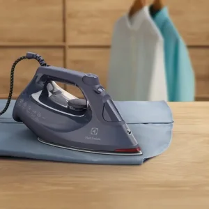 Утюг ELECTROLUX E6SI1-4MN UA