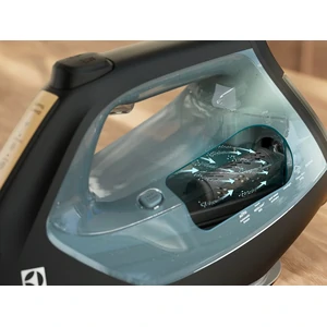 Утюг Electrolux E8SI2-6OG UA