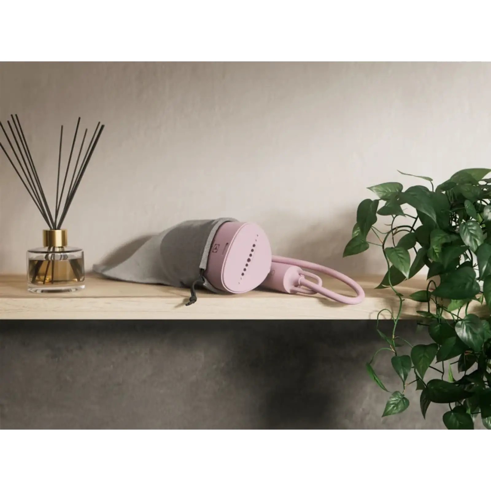 Відпарювач Electrolux E5HS1-4WP UA