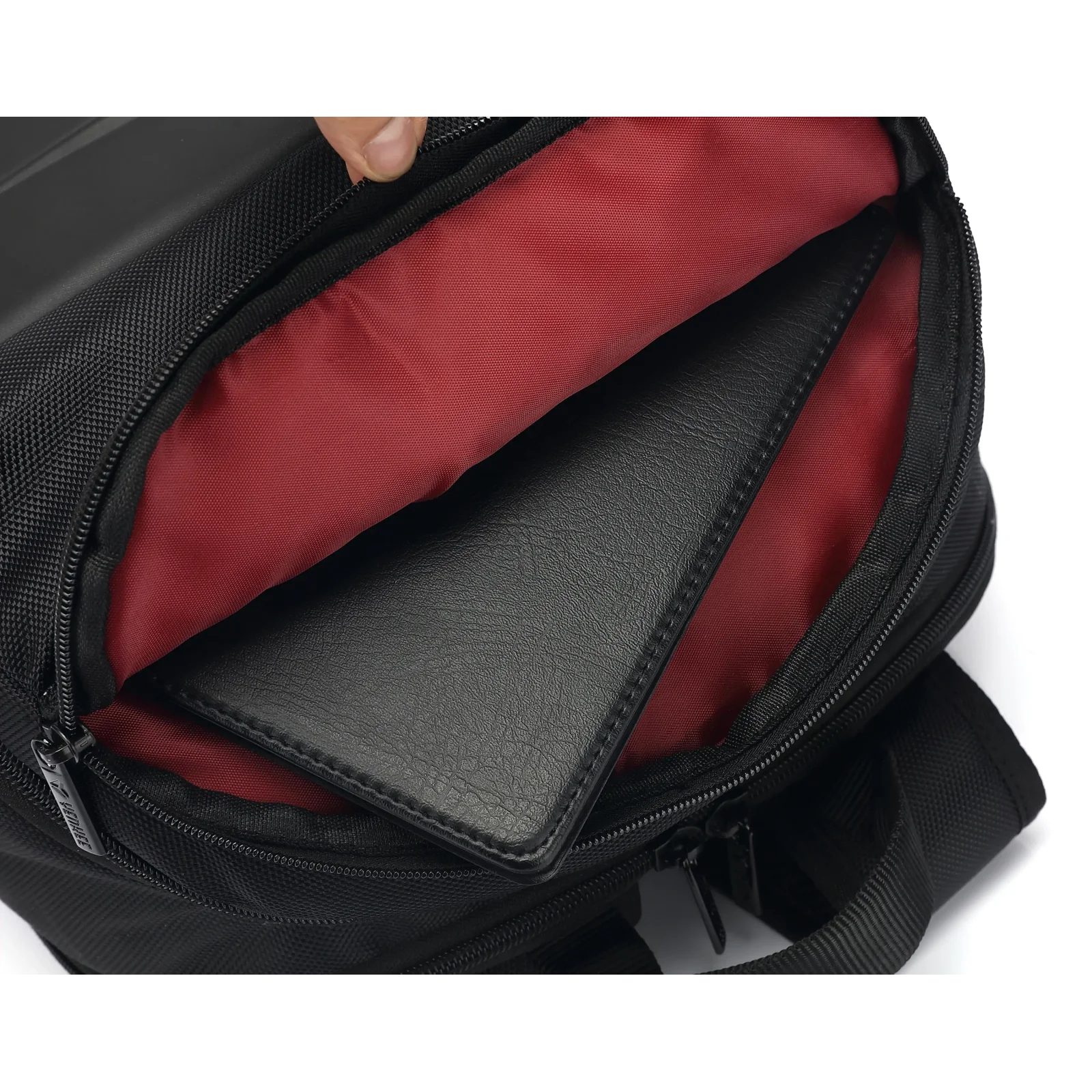 Рюкзак YENKEE 22L 15.6