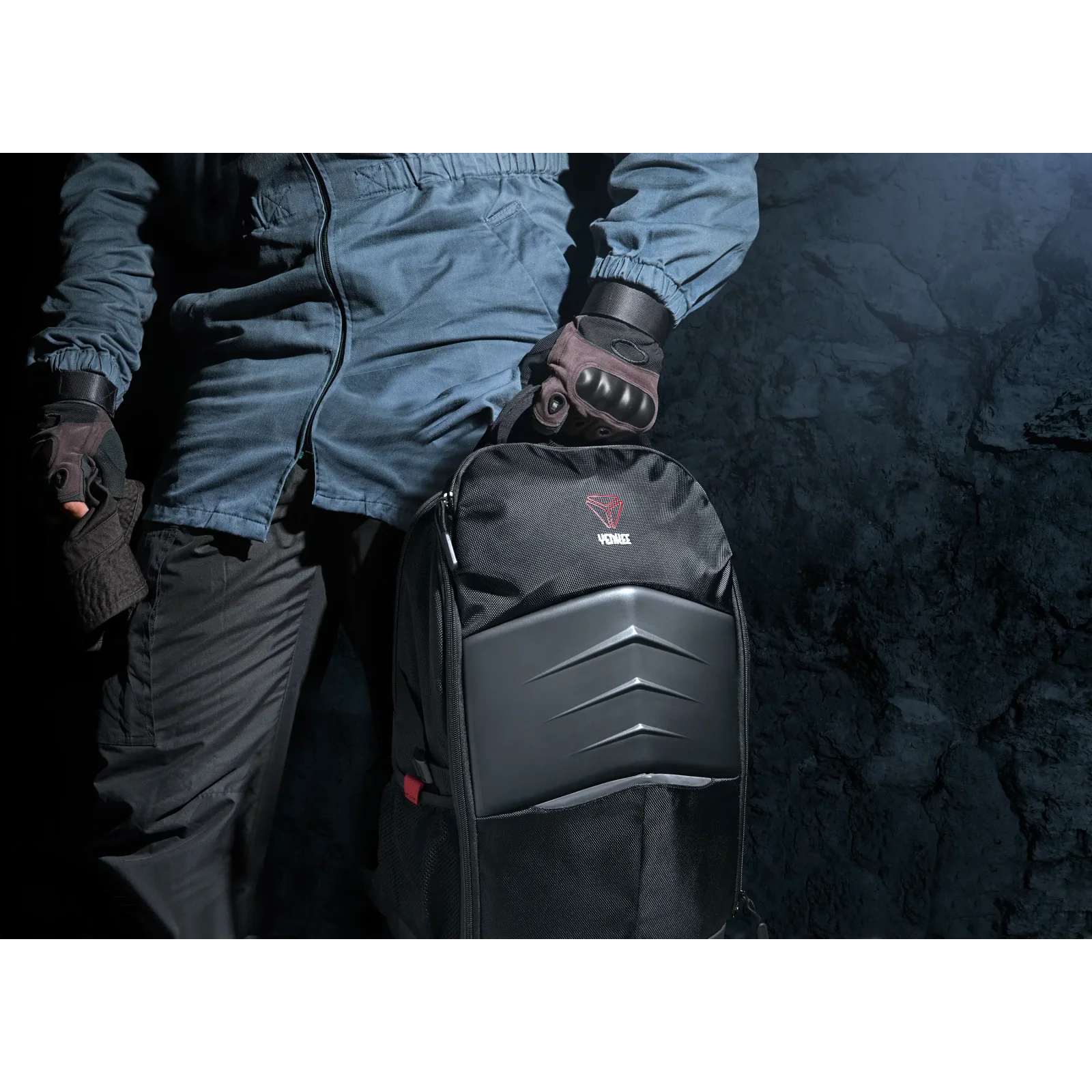 Рюкзак YENKEE 22L 15.6