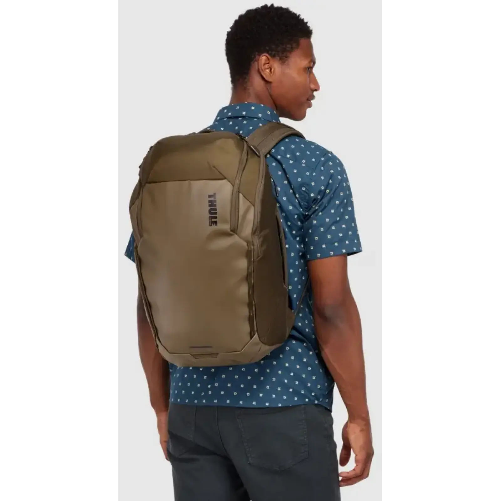 Рюкзак Thule Chasm 26L TCHB-215 Deep Khaki UA