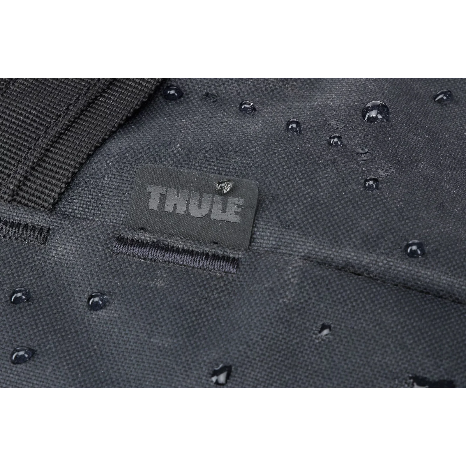 Дорожня сумка Thule Aion Duffel Bag 35L TAWD135 Black UA