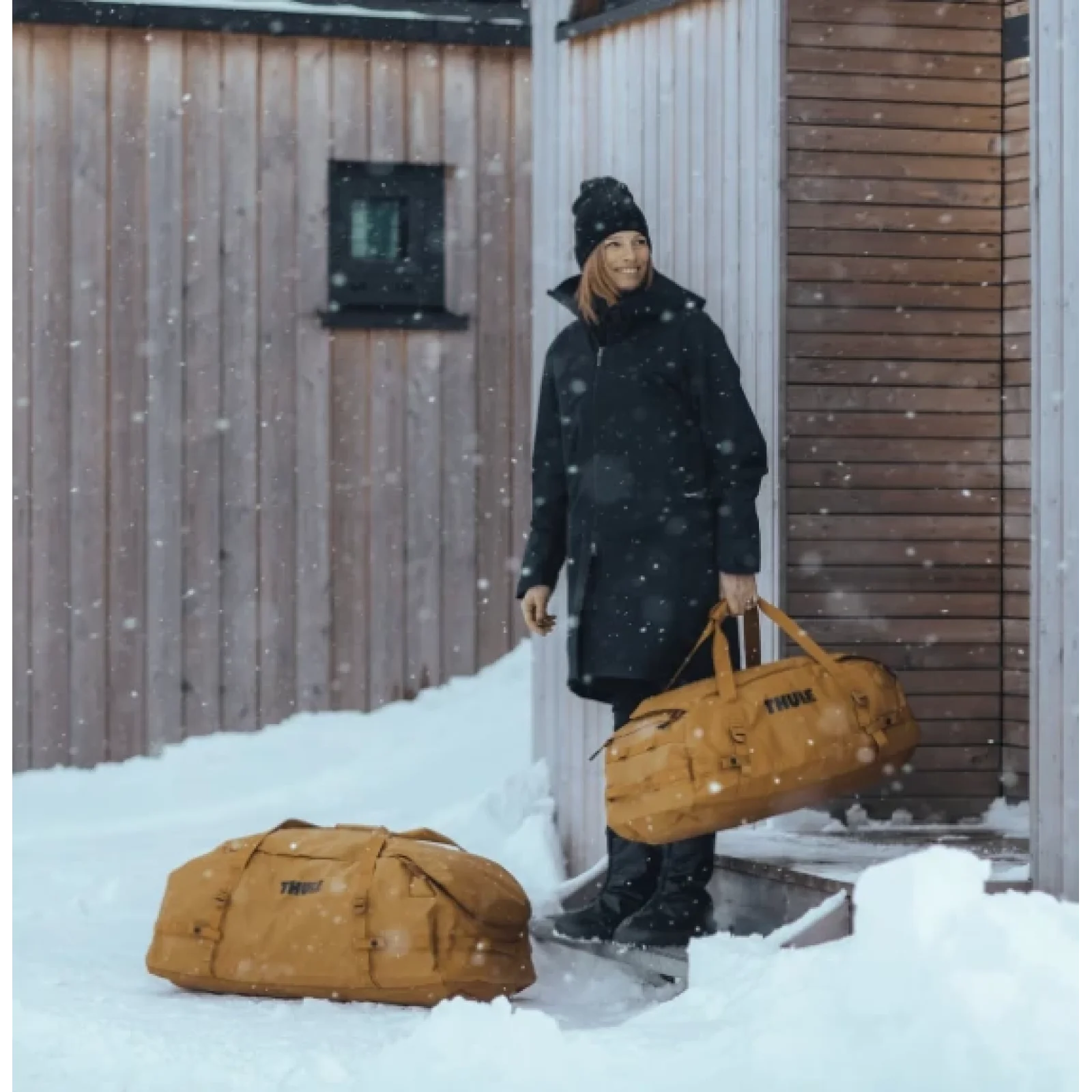 Дорожная сумка Thule Chasm Duffel 40L TDSD-302 Golden Brown UA