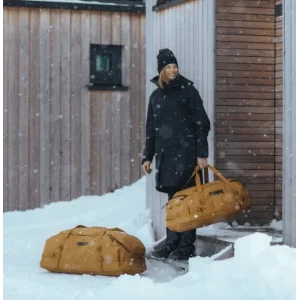 Дорожная сумка Thule Chasm Duffel 40L TDSD-302 Golden Brown UA