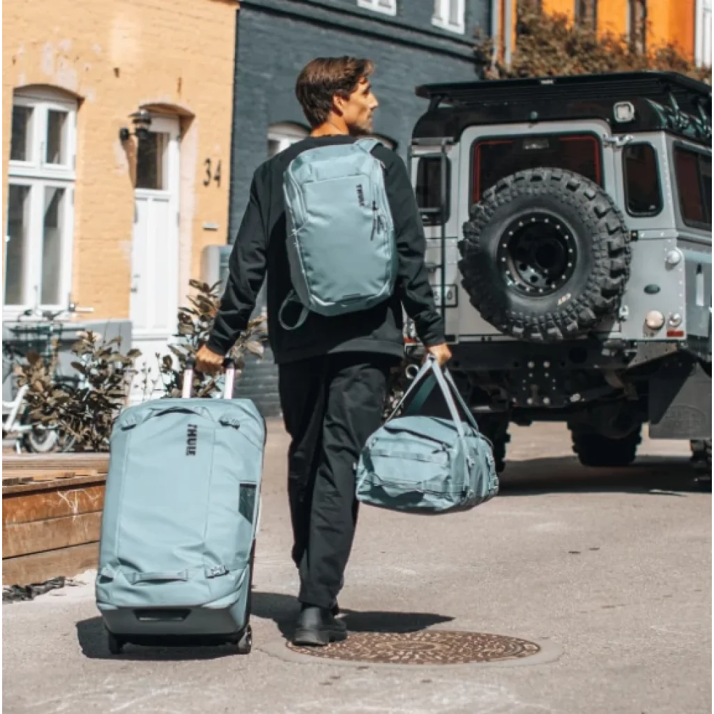 Дорожная сумка Thule Chasm Duffel 40L TDSD-302 Pond Gray UA