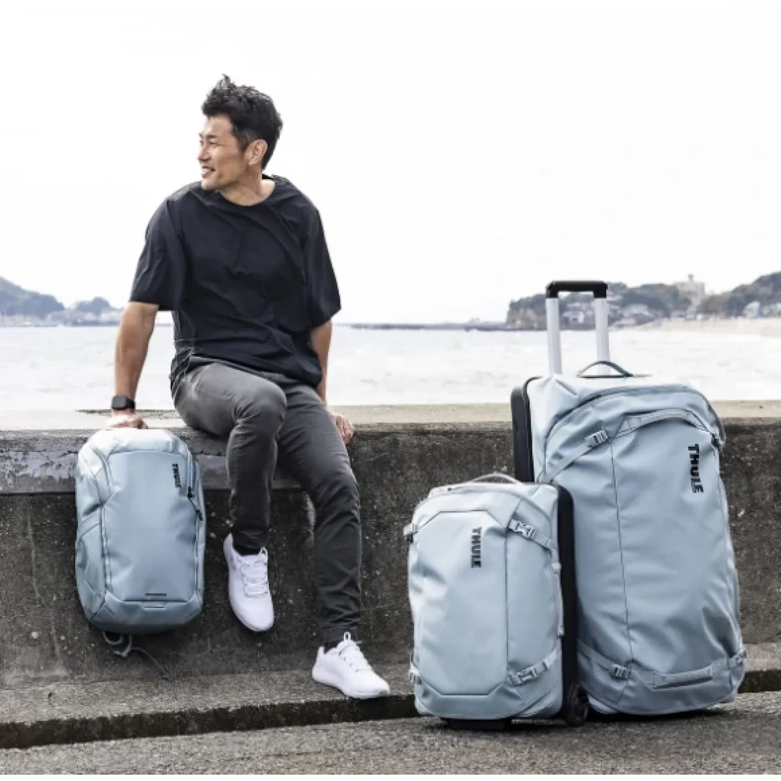 Дорожня валіза Thule Chasm Rolling Duffel 110L TCWD-232 Pond Gray UA
