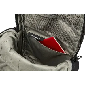 Дорожні сумки і рюкзаки THULE Tact Sling 8L Crossbody Bag TACTSL-08 (Чорний) UA