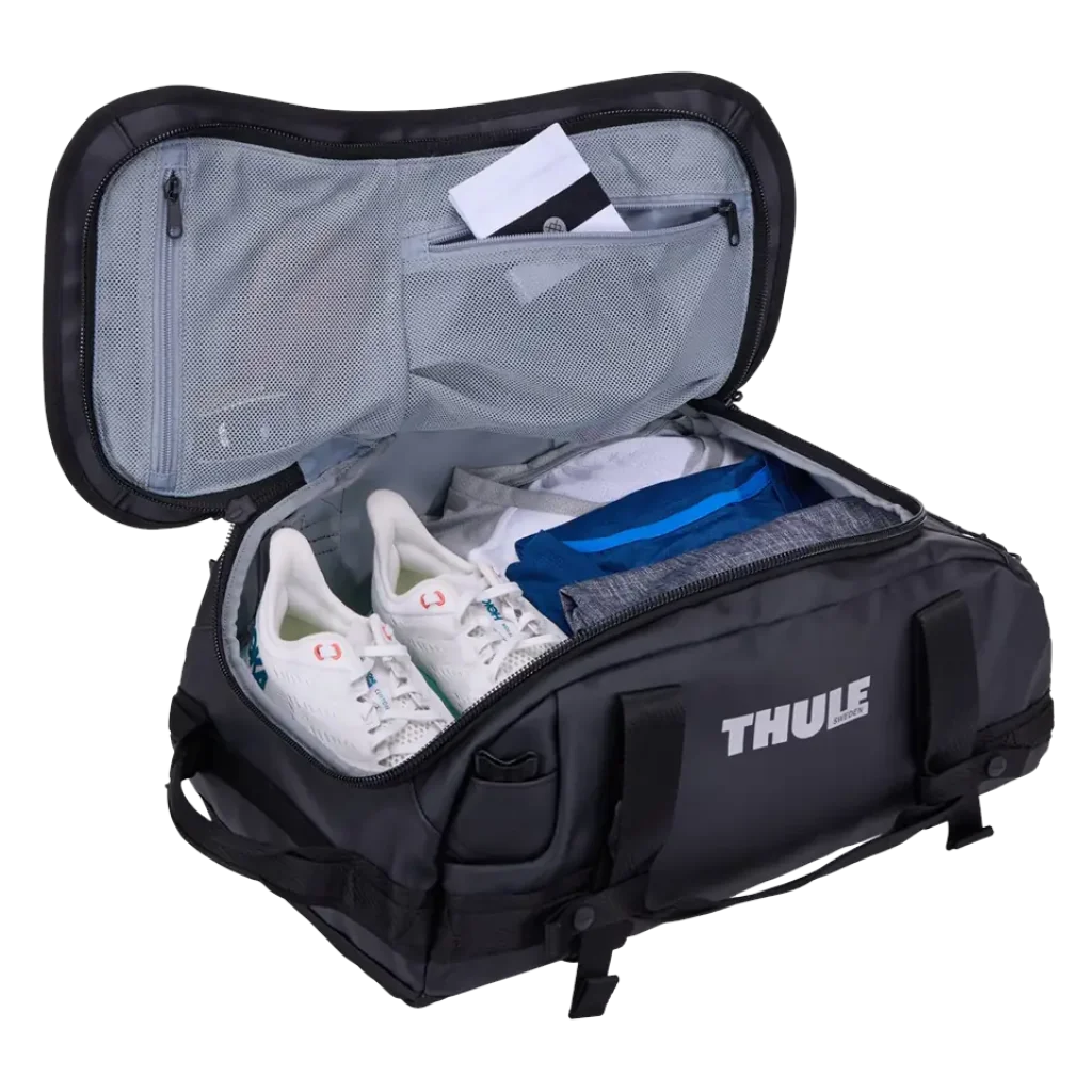 Дорожні сумки і рюкзаки THULE Chasm Duffel 30L TDSD-301 (Чорний) UA