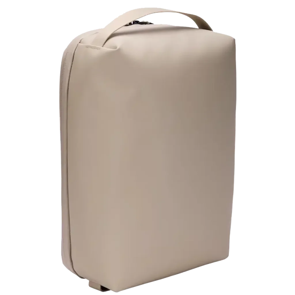 Дорожні сумки і рюкзаки THULE Chasm Medium Gear Cube TCGC-302 (Soft Sand) UA