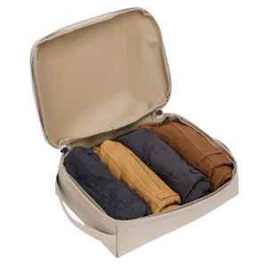 Дорожні сумки і рюкзаки THULE Chasm Medium Gear Cube TCGC-302 (Soft Sand) UA
