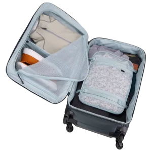 Дорожный чемодан Thule Subterra 2 Spinner 68cm/27