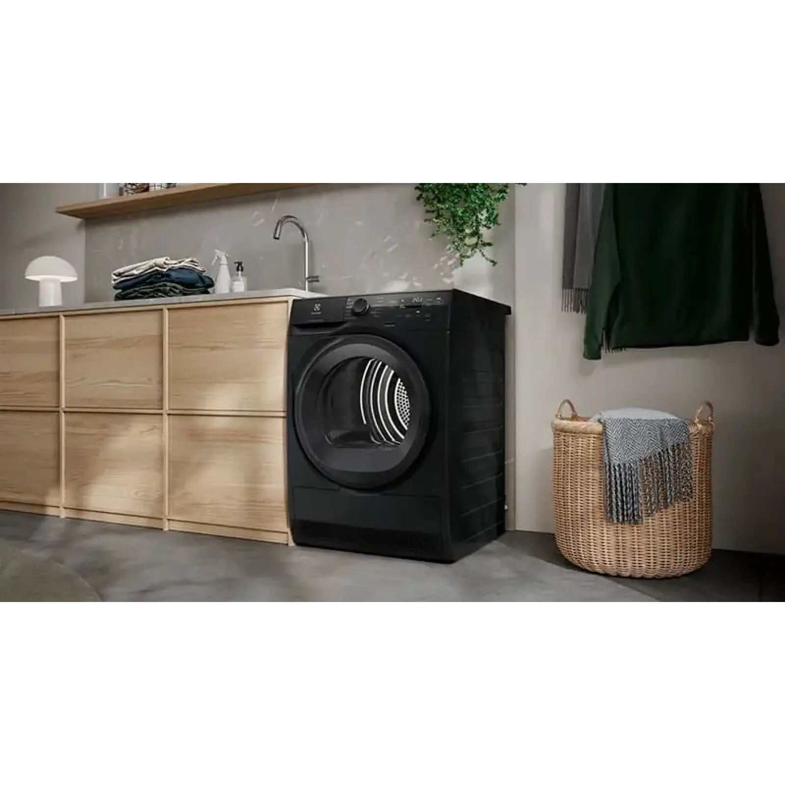 Сушильна машина ELECTROLUX EW7D495UDU UA