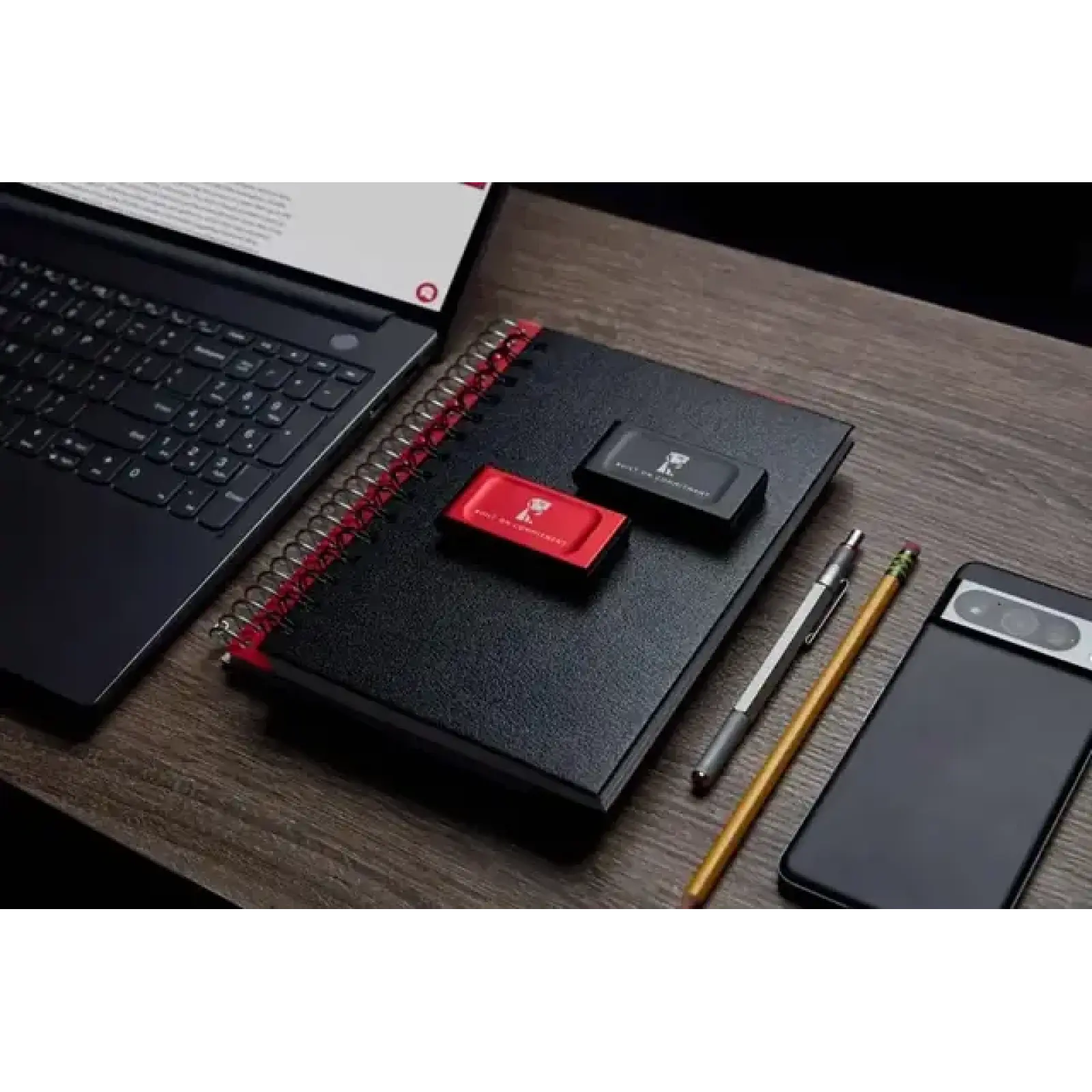 Накопичувач SSD KINGSTON 2TB USB 3.2 Gen 2 Type-C XS1000 UA