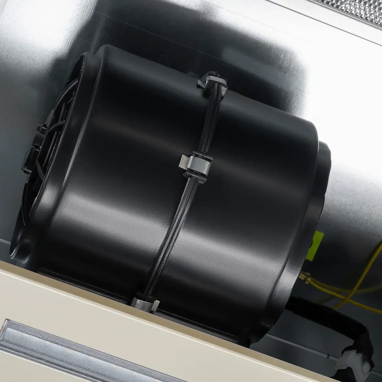 Вытяжка Pyramida AGS 60 CR UA