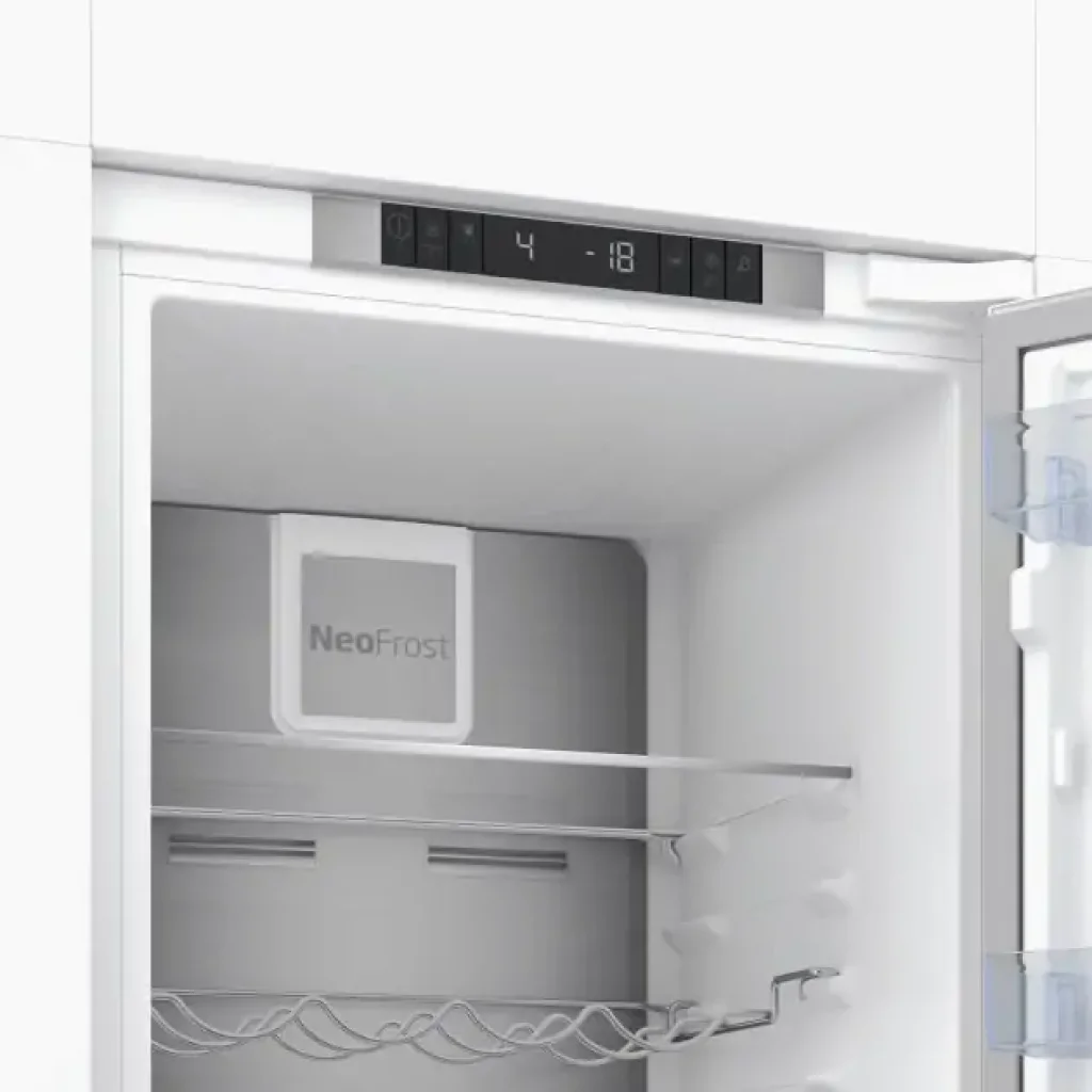 Вбуд. холодильник BEKO BCNA306E3S UA