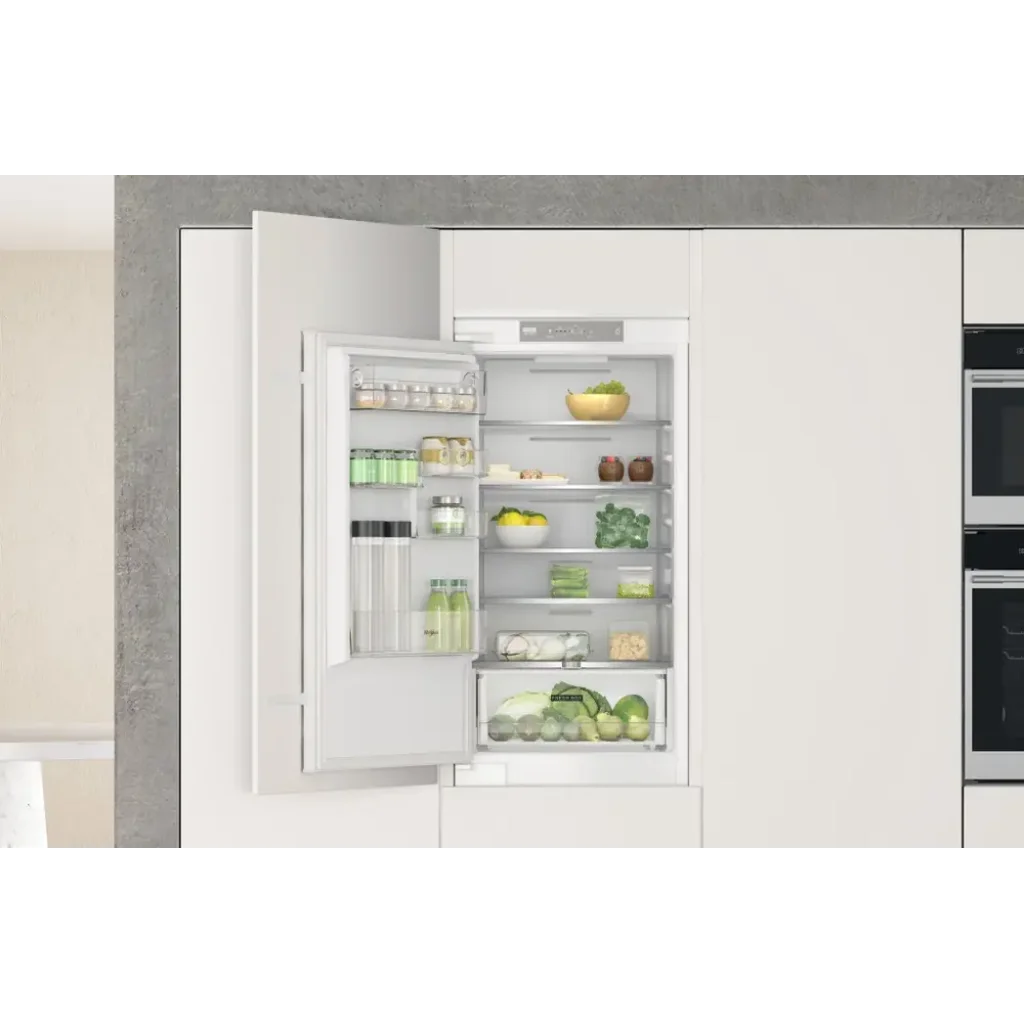 Вбуд. холодильник WHIRLPOOL WHC18 T311 UA