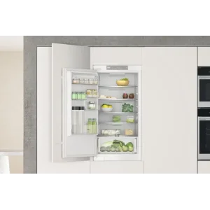 Вбуд. холодильник WHIRLPOOL WHC18 T311 UA