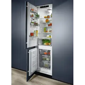 Холодильник Electrolux ENS6TE19S UA