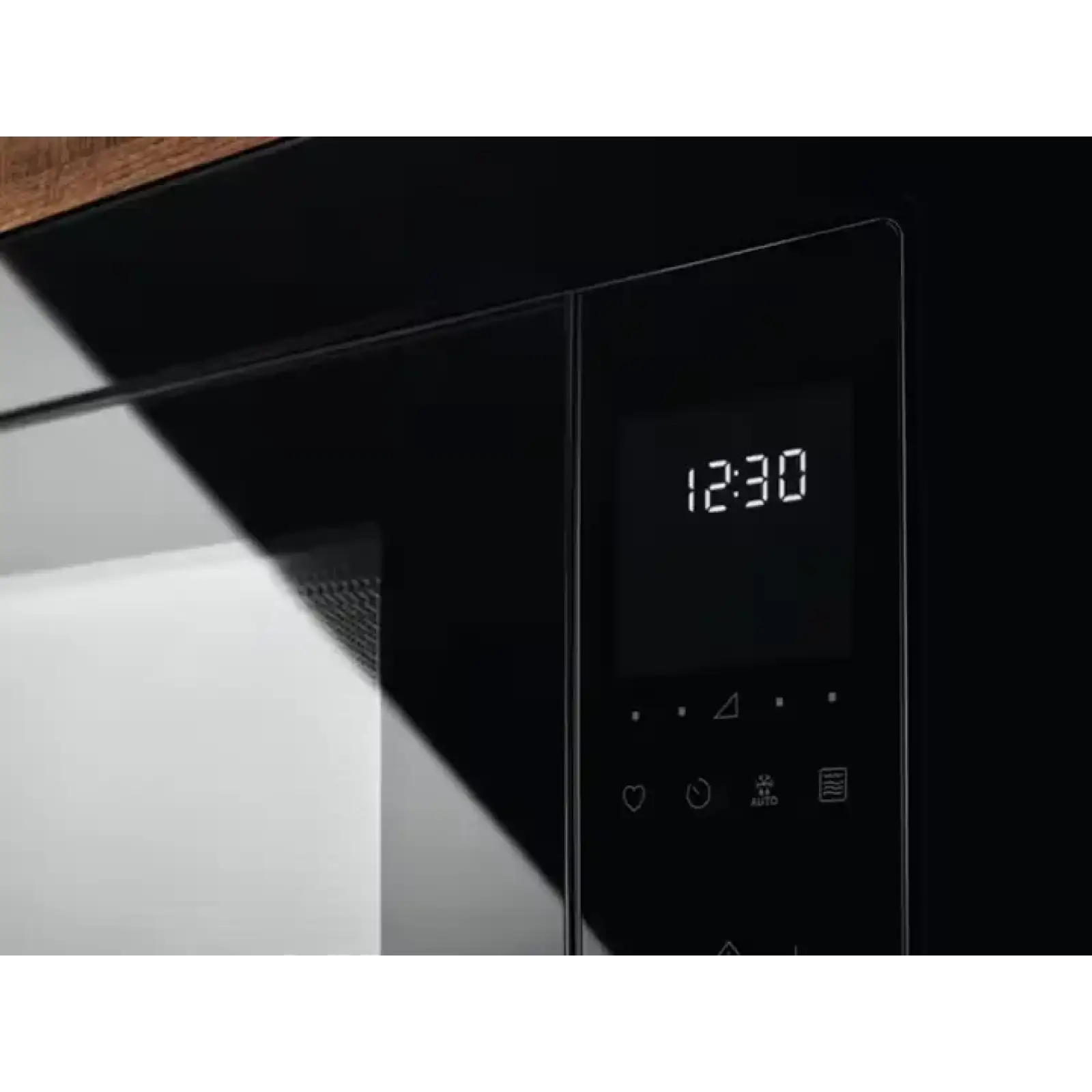 Мікрохвильова піч (НВЧ) вбудована Electrolux LMS4253TBK UA