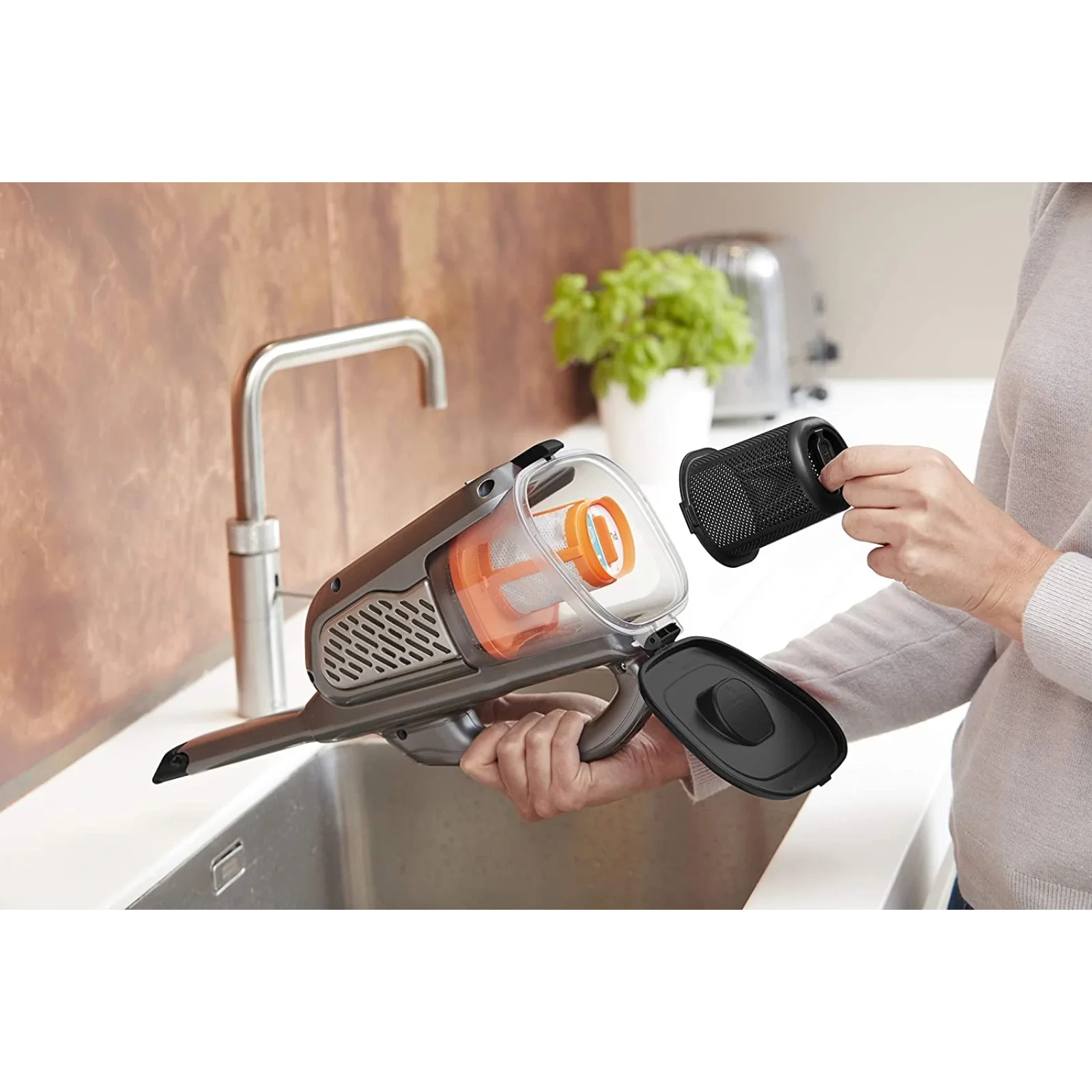 Аккумуляторный пылесос Black&Decker BHHV520JF UA