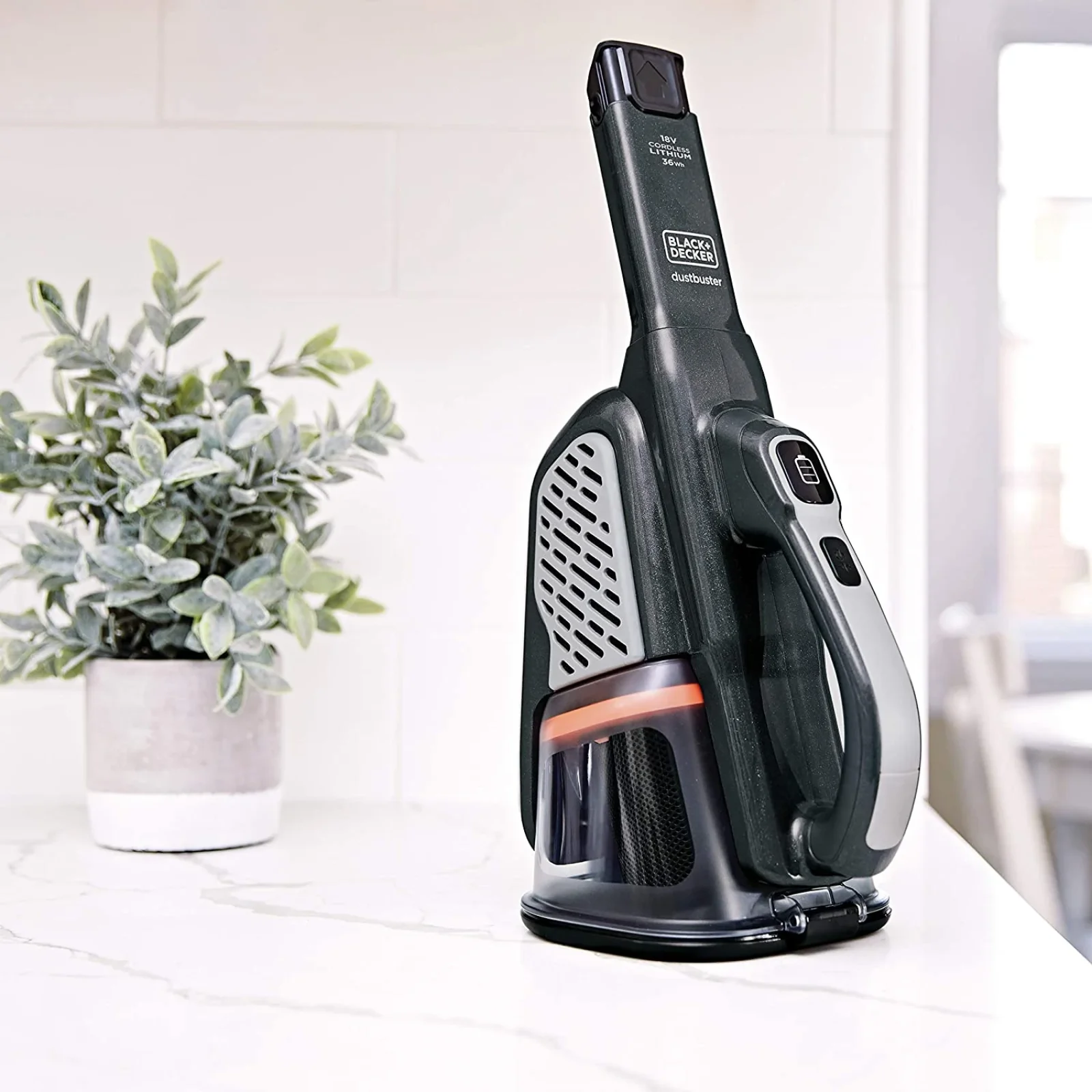 Аккумуляторный пылесос Black&Decker BHHV520JF UA