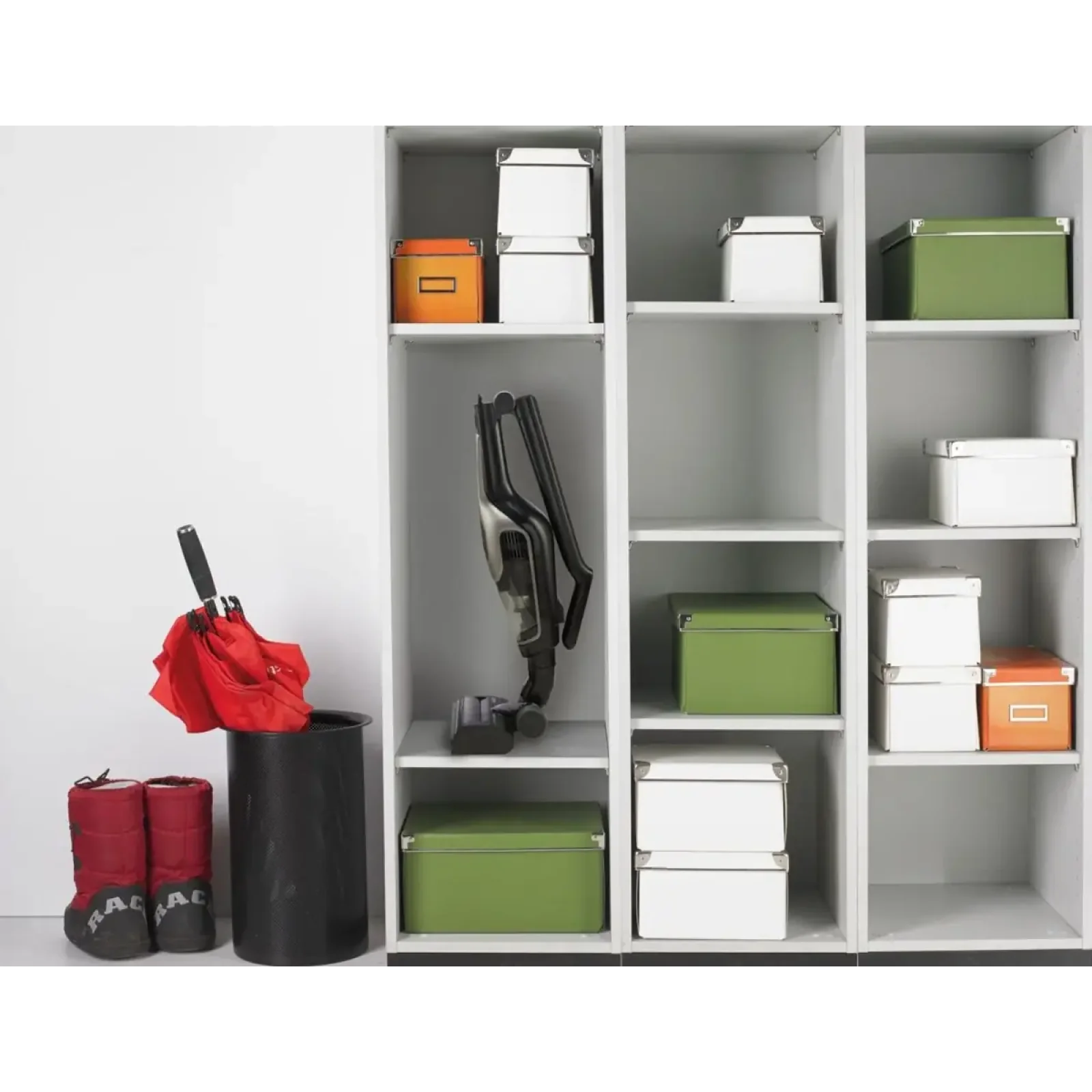 Аккумуляторный пылесос Gorenje SVC252110FSIIA UA