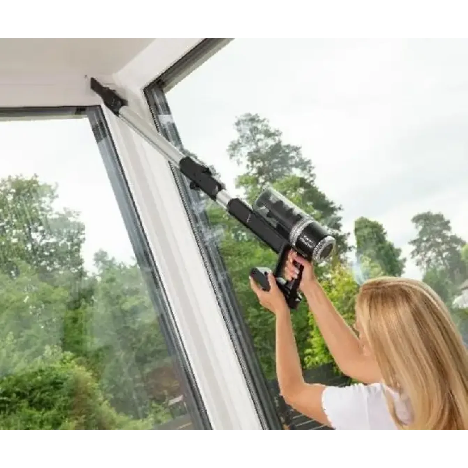 Пилосос акумуляторний HISENSE HVC613410BK (VC3919-GS) UA