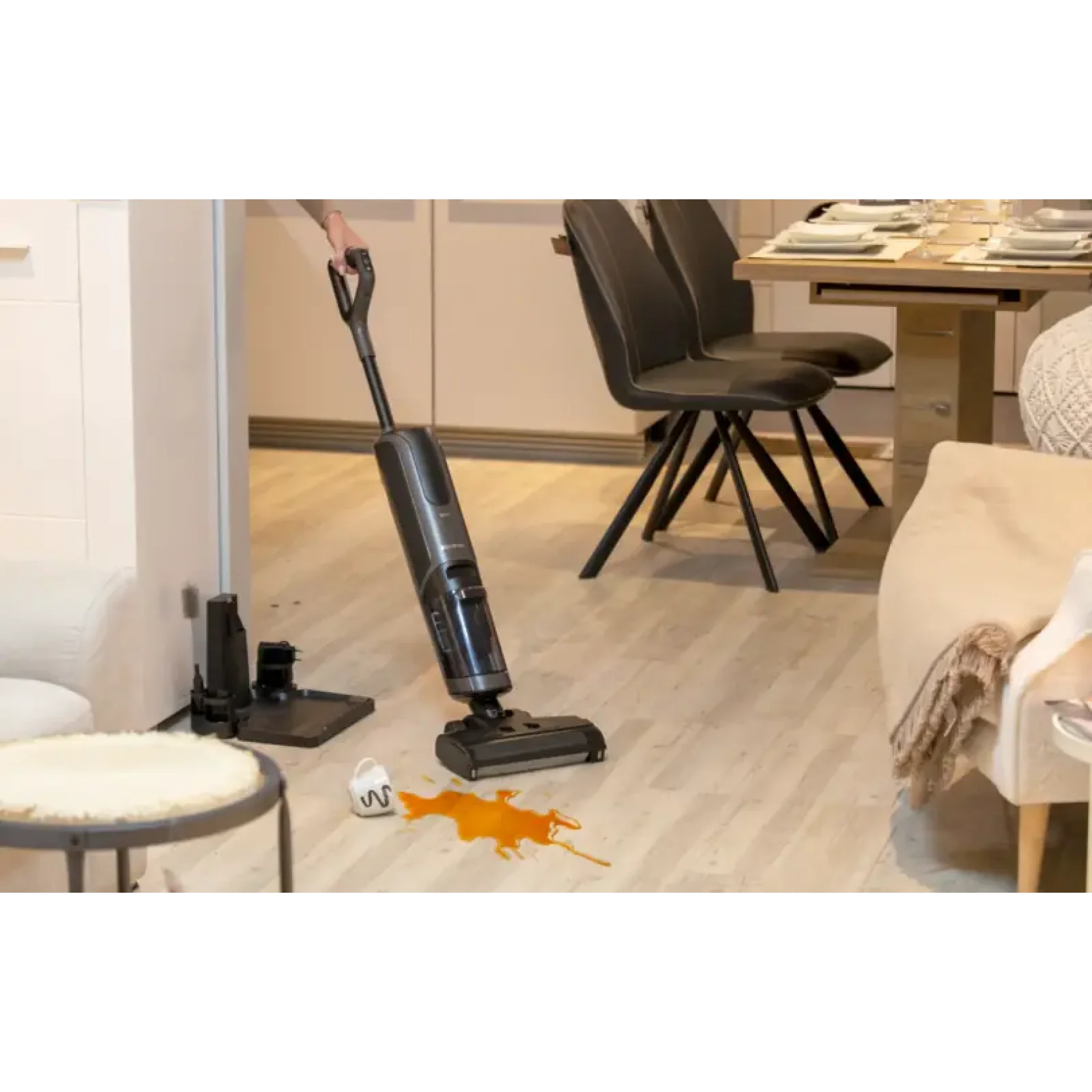 Акумуляторний пилосос Hisense HFC433170A UA