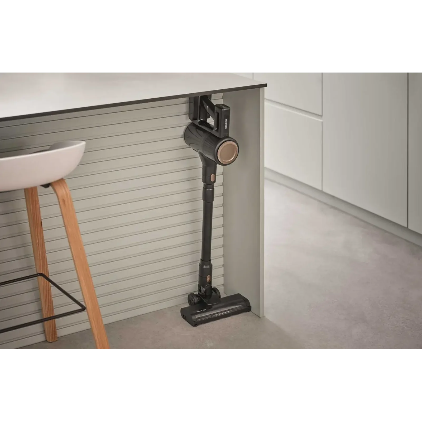 Акумуляторний пилосос Sencor SVC 7222BK UA