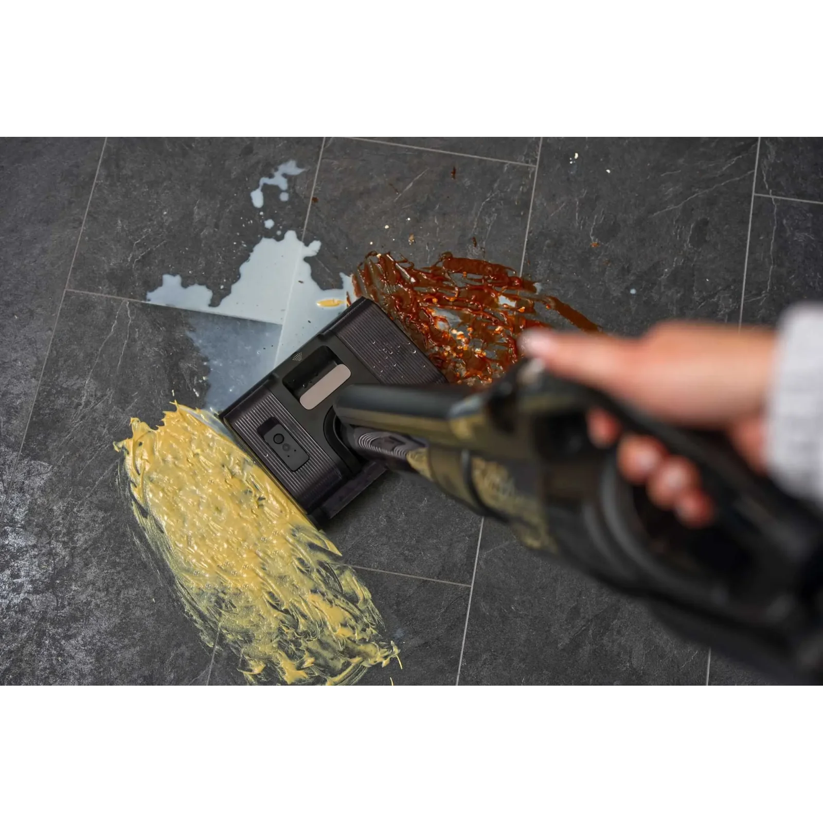 Акумуляторний пилосос Sencor SVW 8872 UA