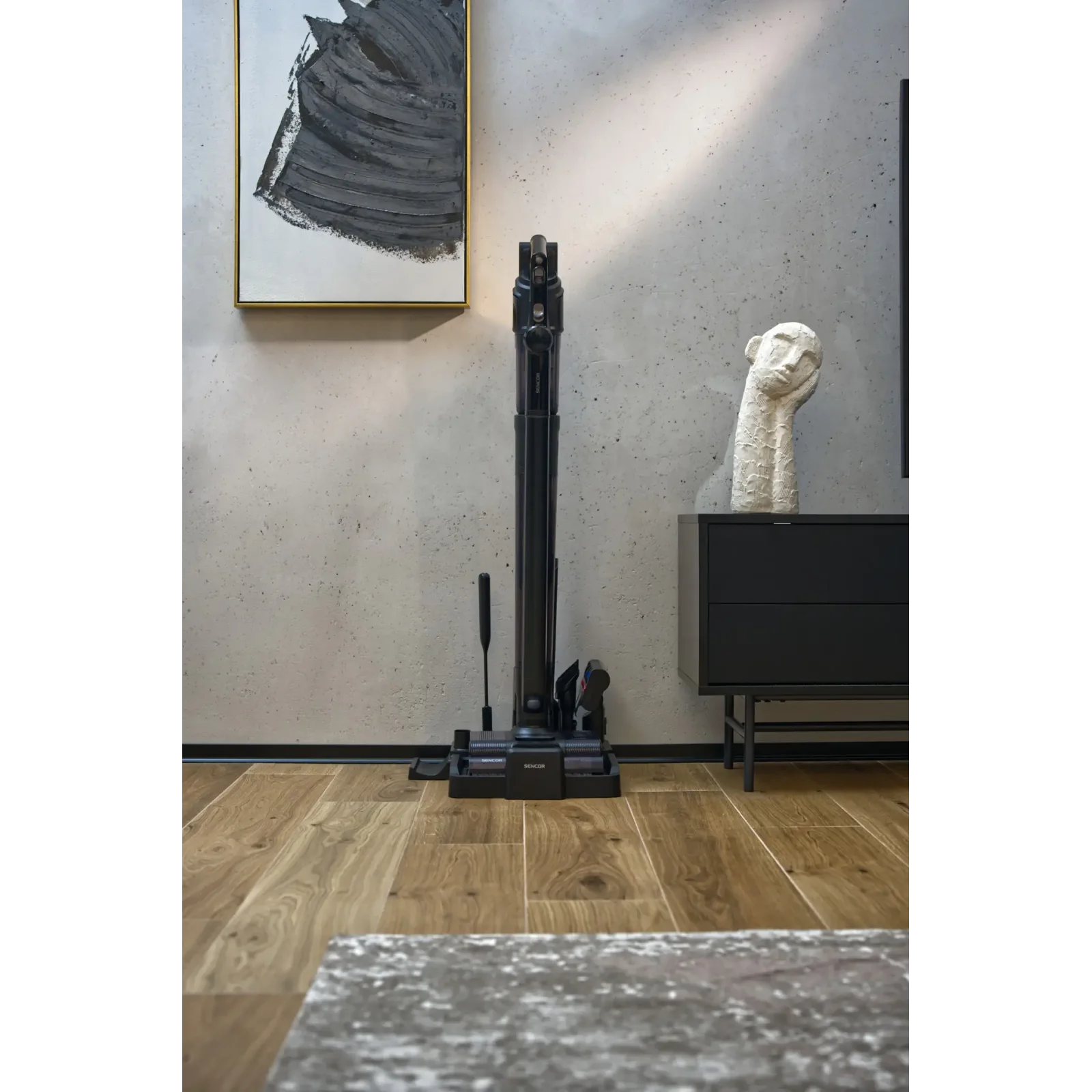 Акумуляторний пилосос Sencor SVW 8822 UA